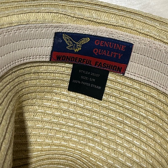 Straw Hat - Picture 2 of 3